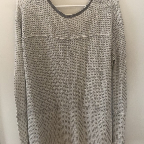 Oversized thin long sleeve - Picture 6 of 6
